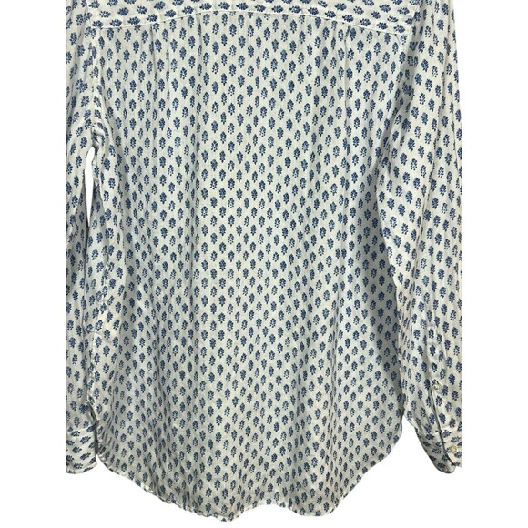 LL Bean Button Up Shirt Womens Medium White Blue Flowers Long Sleeve 100% Linen - Picture 13 of 16